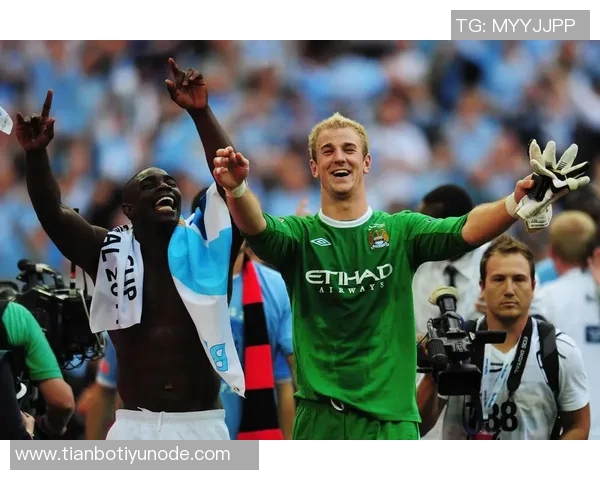 乔哈特回应基恩批评强调语言的影响力与理性表达的重要性 乔哈特回应基恩批评强调语言的影响力与理性表达的重要性